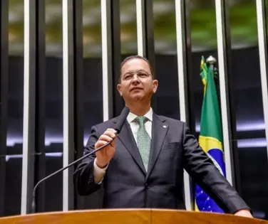 Emenda de R$ 1,9 milhão: deputado da Bahia é acusado de favorecer ONG - Imagem