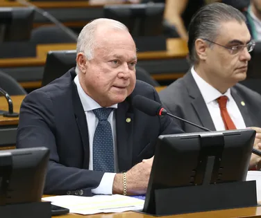 Escala 6x1: Paulo Azi pode se tornar o "super relator" da PEC - Imagem