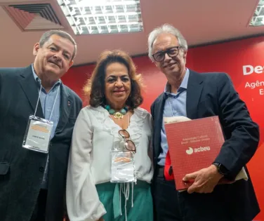 Evento em Salvador debate novo rumo dos indicadores educacionais na BA - Imagem