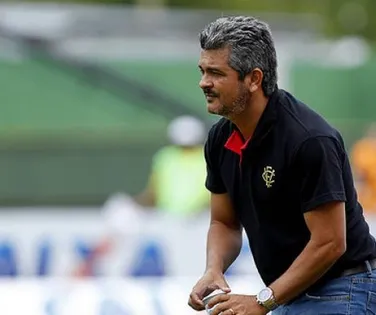 Ex-Vitória fica 'preso' no Catar e presencia guerra de perto: "Medo" - Imagem