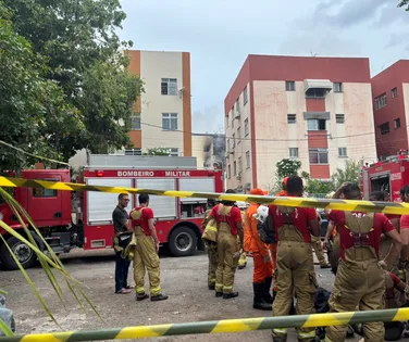 Possível desabamento e 16 feridos: veja detalhes do incêndio no Stiep - Imagem