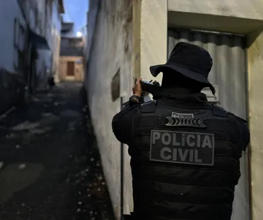 Do Nordeste ao Complexo do Alemão: Operação mira facção e prende cinco suspeitos - Imagem