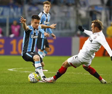 Faz tempo! Relembre a última vez que o Vitória venceu o Grêmio - Imagem