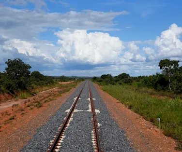 FIOL: Retomada de trecho na Bahia terá investimento de R$ 467 milhões - Imagem