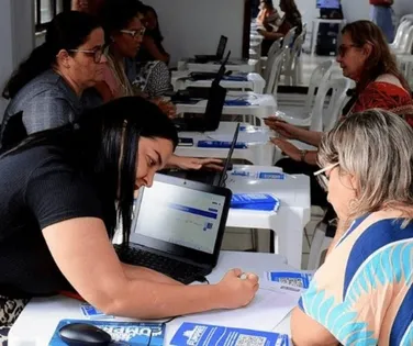 Funcionários da prefeitura de Salvador podem passar a trabalhar menos - Imagem