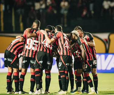 Ídolo do Vitória é novidade nos relacionados para enfrentar o Mirassol - Imagem