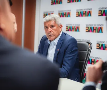 Jerônimo lamenta acidente com 7 mortos na BA-148: "Sigo acompanhando" - Imagem