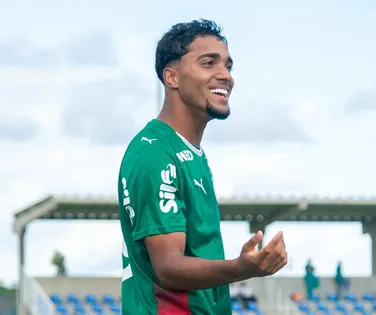 Joia com proposta do Grupo City faz hat-trick contra o Bahia no Sub-20 - Imagem