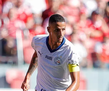 Luciano Juba supera laterais convocados pela Seleção em estatísticas - Imagem