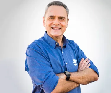 Luís Roberto, narrador da Globo, é cortado da Copa do Mundo; entenda - Imagem