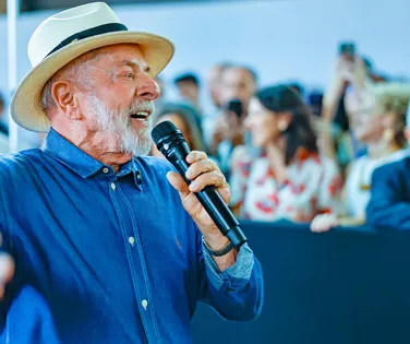 Lula deve retomar agenda em 48 horas após cirurgia em São Paulo - Imagem