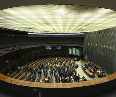 Maioria da bancada baiana vota pela derrubada do veto de Lula - Imagem