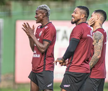 Marinho e Pedro Henrique contra o Corinthians? Veja atualizações do DM do Vitória - Imagem