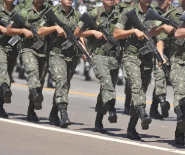 Tataraneta de Corisco agora é do Exército - Imagem