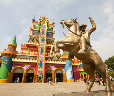Nem Disney, nem Universal: parque brasileiro vira o 2º melhor do mundo - Imagem