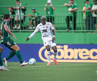 Partida do Vitória alcança marca expressiva no Brasileirão; saiba qual - Imagem