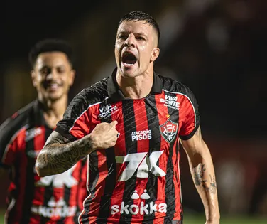 Pega Leão! Vitória mostra força e bate o Galo no Barradão - Imagem