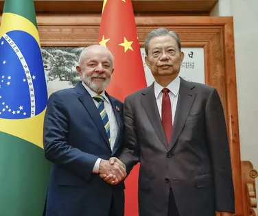 Espionagem chinesa em Salvador?  Relatório dos EUA aponta base militar secreta na Bahia - Imagem