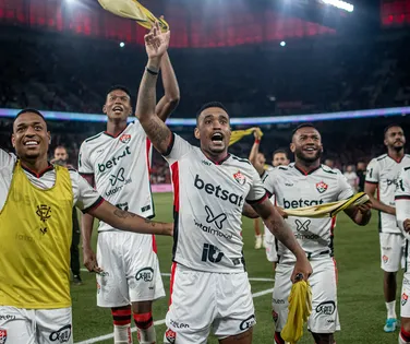 Relembre virada épica do Vitória sobre o Athletico em Curitiba - Imagem