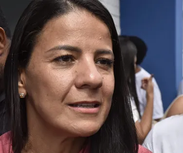 Rowenna Brito pode deixar governo para concorrer à Alba: "Estou à disposição" - Imagem