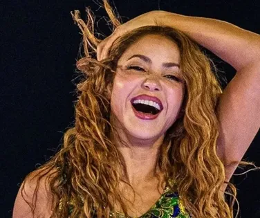 Shakira em Copacabana: público critica show nas redes sociais - Imagem