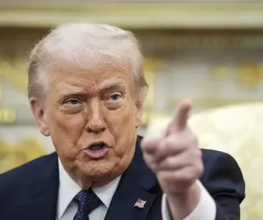 Trump dá ultimato de 48 horas ao Irã sob ameaça de "inferno militar" - Imagem