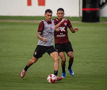 Vitória ganha reforço na defesa para BaVi decisivo; veja relacionados - Imagem