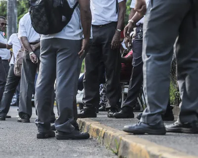 Greve de ônibus? Rodoviários fazem nova assembleia em Salvador