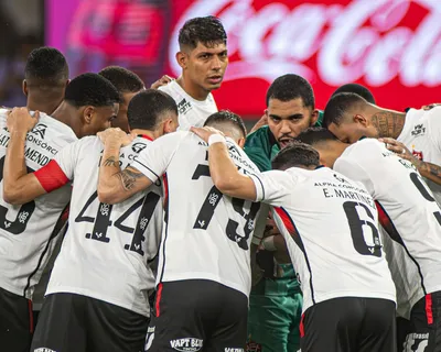 Vitória perde dois titulares para encarar o Bragantino no Brasileirão