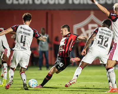 Vitória x Flamengo: onde assistir, escalações e tudo sobre o jogo