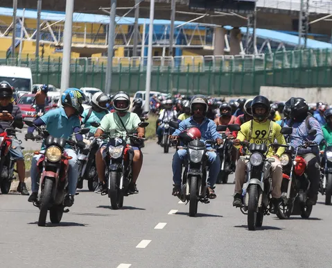 Motoqueiros que fizerem barulho nas ruas podem levar multa com novo radar