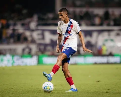 Juba sai de campo com dores na véspera da convocação da Copa do Mundo