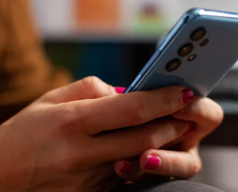 Brasil terá plataforma para localizar celulares roubados; saiba como - Imagem