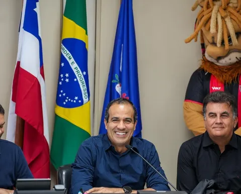 Presidente do Vitória recusa convite para candidatura a deputado federal