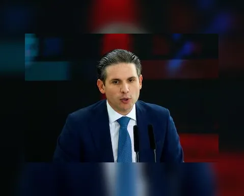Hugo Motta não se opõe a instalação da CPI do Banco Master