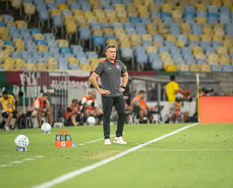 Ventura vê evolução "nítida" e "coragem" em segundo tempo no Maracanã