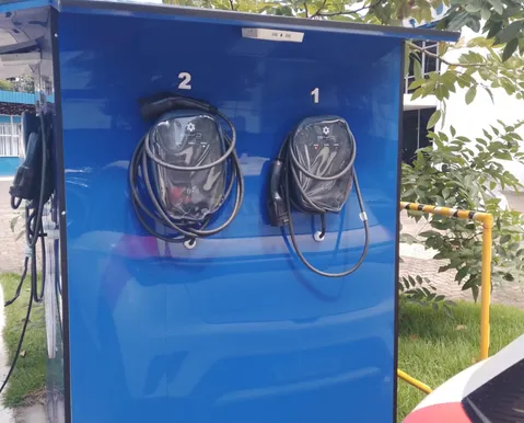 Lei normaliza recarga para veículos elétricos em condomínios na Bahia