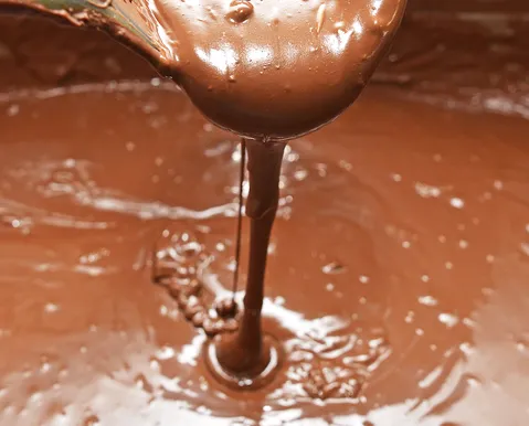 Chocolate faz bem à saúde? Especialista explica mitos e verdades