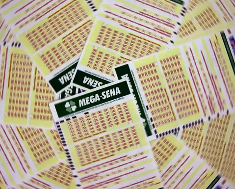 Mega-Sena: saiba os números sorteados do prêmio de R$ 336 milhões - Imagem