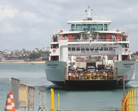 Ferry-Boat tem fila de até 3 horas nesta sexta em Salvador - Imagem