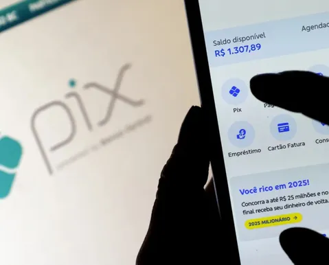Pix caiu? Clientes de bancos apontam instabilidades