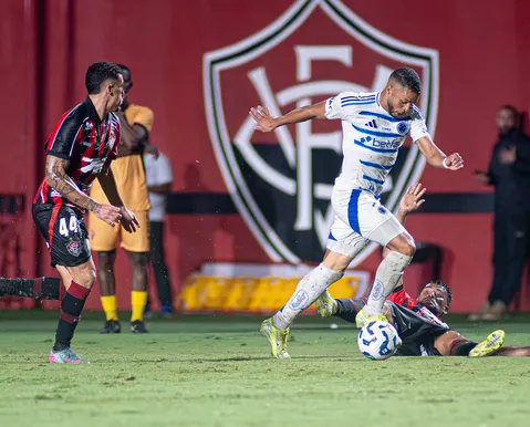 Vitória x Cruzeiro: onde assistir, escalações, palpites e arbitragem