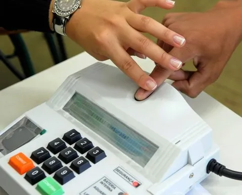 Eleitores podem votar sem biometria; saiba como funcionam as regras - Imagem
