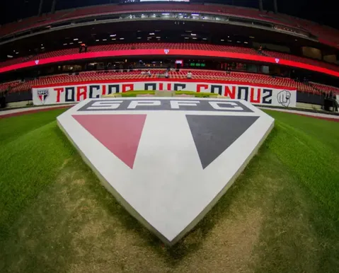 São Paulo anuncia retorno de treinador após cogitar Rogério Ceni