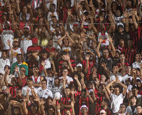 Vitória dispara em sócios e relança promoção para bater meta de 60 mil - Imagem