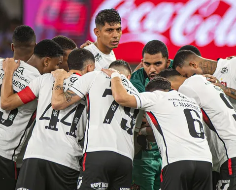 Vitória perde dois titulares para encarar o Bragantino no Brasileirão - Imagem