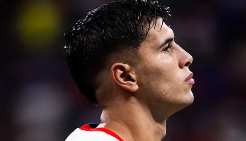 Time mexicano anuncia contratação de Ramos Mingo por R$ 51 milhões