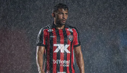 Três jogadores podem deixar o Vitória para a sequência da temporada