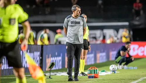 Ex-Vitória perde para time de CR7 e vê seu time rebaixado na Arábia