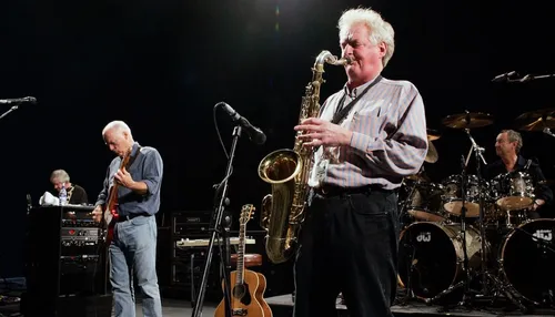Morre saxofonista do Pink Floyd, Dick Parry aos 83 anos